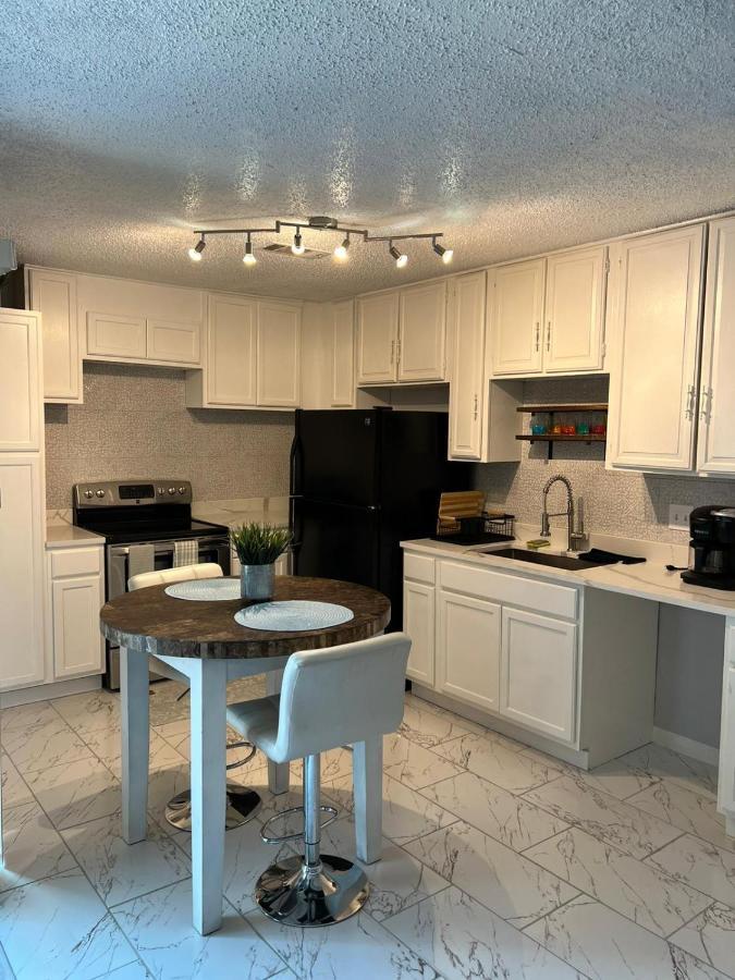 Spacious N Cozy 3 Bedroom // 15 Min From Downtown 휴스턴 외부 사진